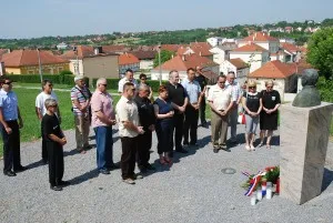 Fotografija uz članak „Povodom Dana državnosti: Gradsko izaslanstvo položilo vijence“