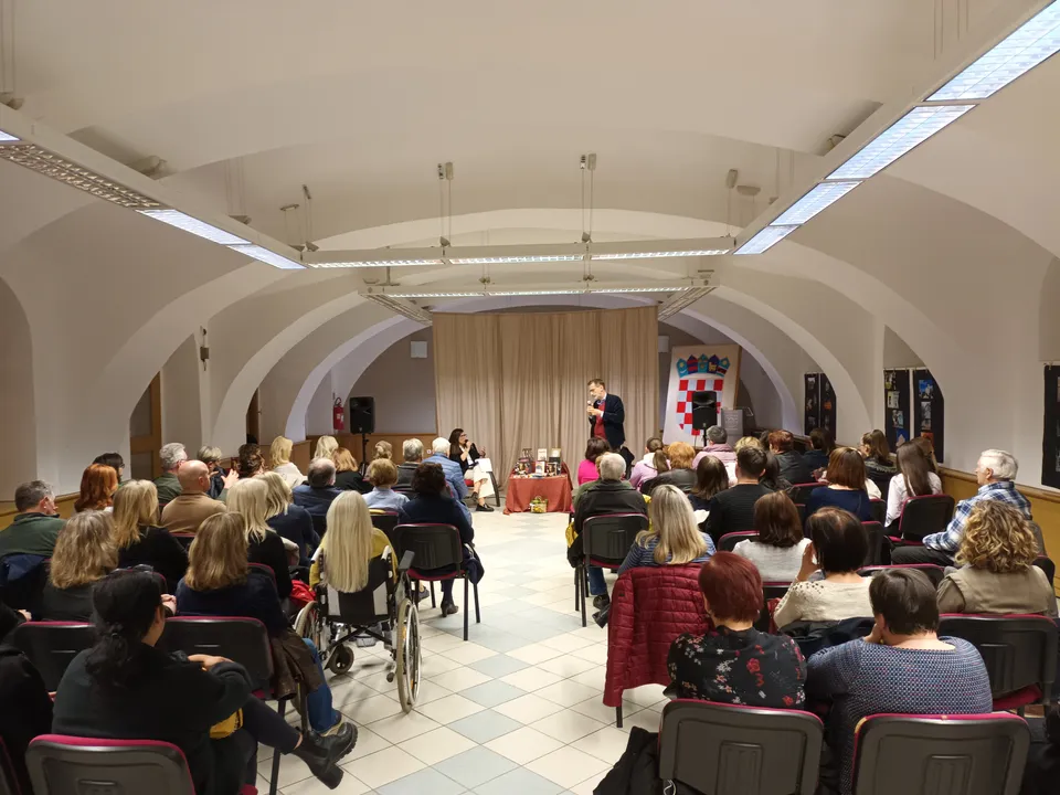 knjizevno vece daljina