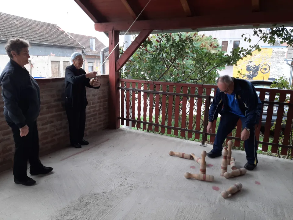 Fotografija uz članak „UDRUGA INVALIDA RADA Održani 2. rekreativno sportski susreti“