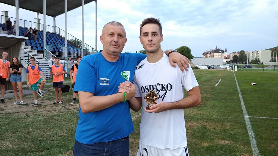 Fotografija uz članak „Hajduk pobijedio Moslavinu u finalu "Memorijalnog turnira hrvatskih branitelja Pakrac – Lipik"“