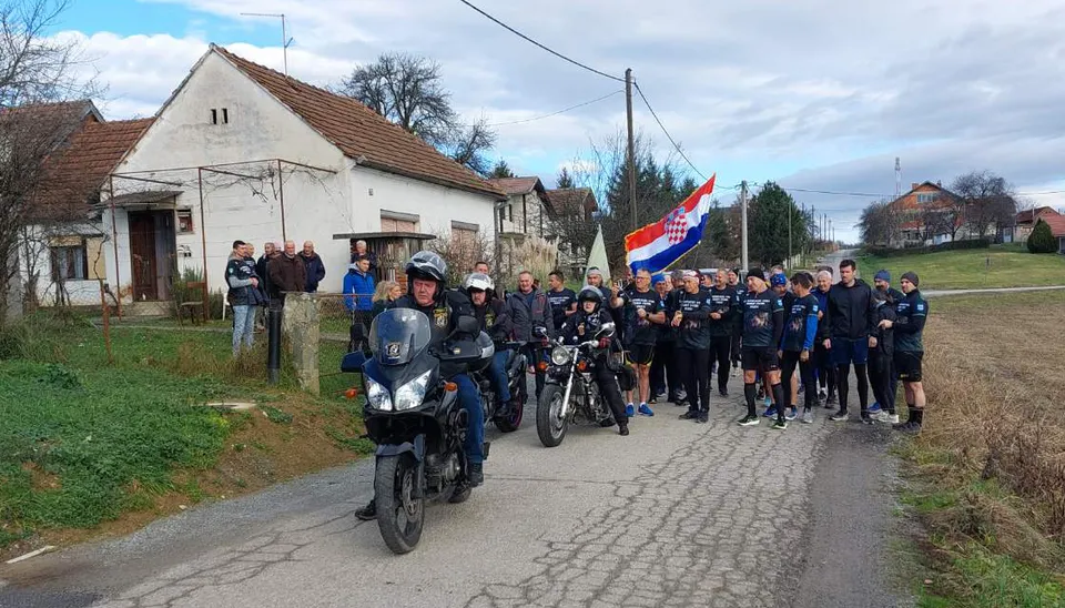Fotografija uz članak „31. OBLJETNICA POGIBIJE MARIJANA KULHAVIJA I SUBORACA Jokić: „Ostavili smo srce na bojištu“; M. Ivančić: „Ne dozvolite da nam ogade Hrvatsku!““