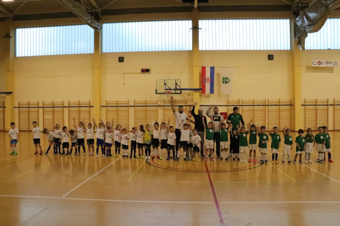 limaci lipik hajduk naslovna