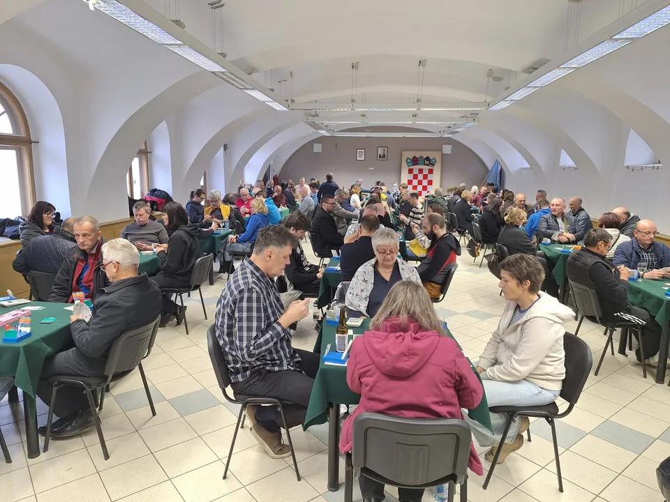 Fotografija uz članak „BRIDGE KLUB PAKRAC Ove godine rekordan broj natjecatelja na Međunarodnom turniru u Pakracu“