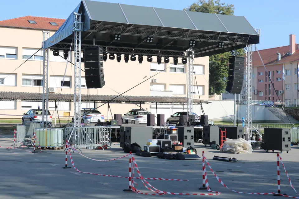 Slavonski banovac bina