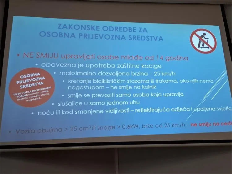 Fotografija uz članak „Sigurnost djece u prometu u PU požeško-slavonskoj“