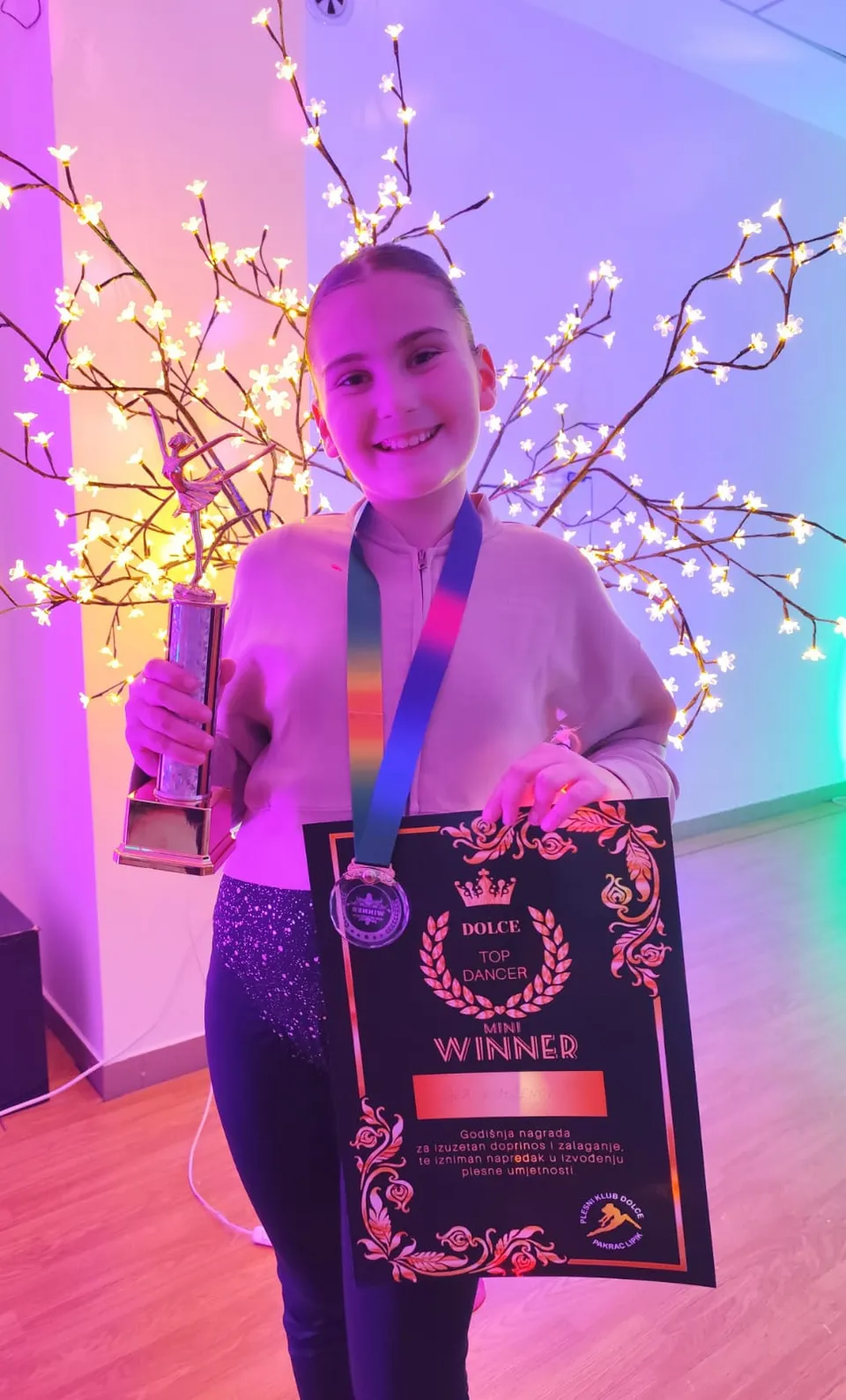 Fotografija uz članak „PLESNI KLUB DOLCE PAKRAC-LIPIK Gea Komljenović pobjednica Dolce Top Mini Dancer natjecanja“