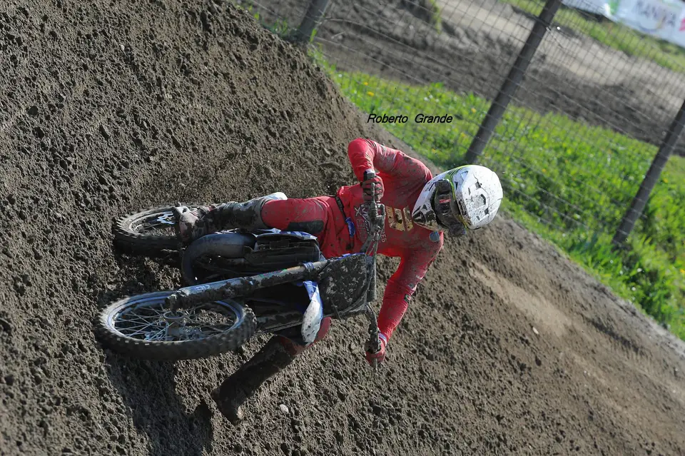 Fotografija uz članak „MOTOCROSS Stefan Lenče se snalazi kao riba u vodi i na europskim stazama“