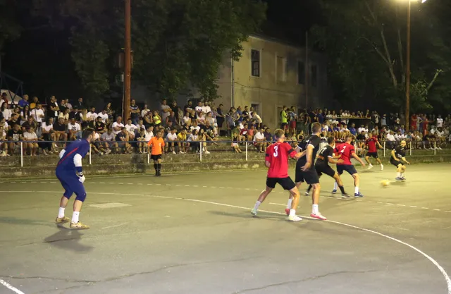 Fotografija uz članak „ZAVRŠEN PAKRAČKI TURNIR Domoradu naslov i 16 tisuća kuna!“