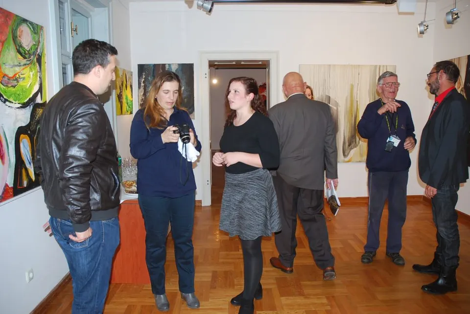 Fotografija uz članak „OTVORENA IZLOŽBA KRUNISLAVA STOJANOVSKOG: Ekstremi kao likovna inspiracija“