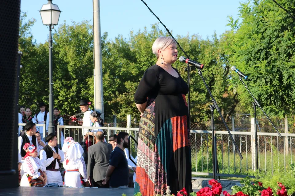 Fotografija uz članak „9. SMOTRA FOLKLORA Nakon dvije godine napokon zaplesali i zapjevali“
