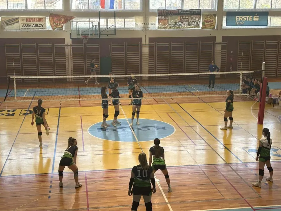 Fotografija uz članak „OK VOLLEY LIPA Pobjeda u Bjelovaru“