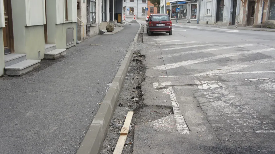 Braće Radića 11