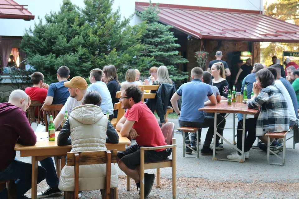 Fotografija uz članak „PUB KVIZ NA OMANOVCU "Proljeće na brdu" otvoreno odličnim "Sutonom znanja"“
