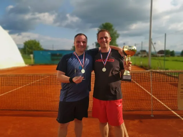 najbolji Veterani kategorije 40 desno Igor Mašić i Dražen Matijašević