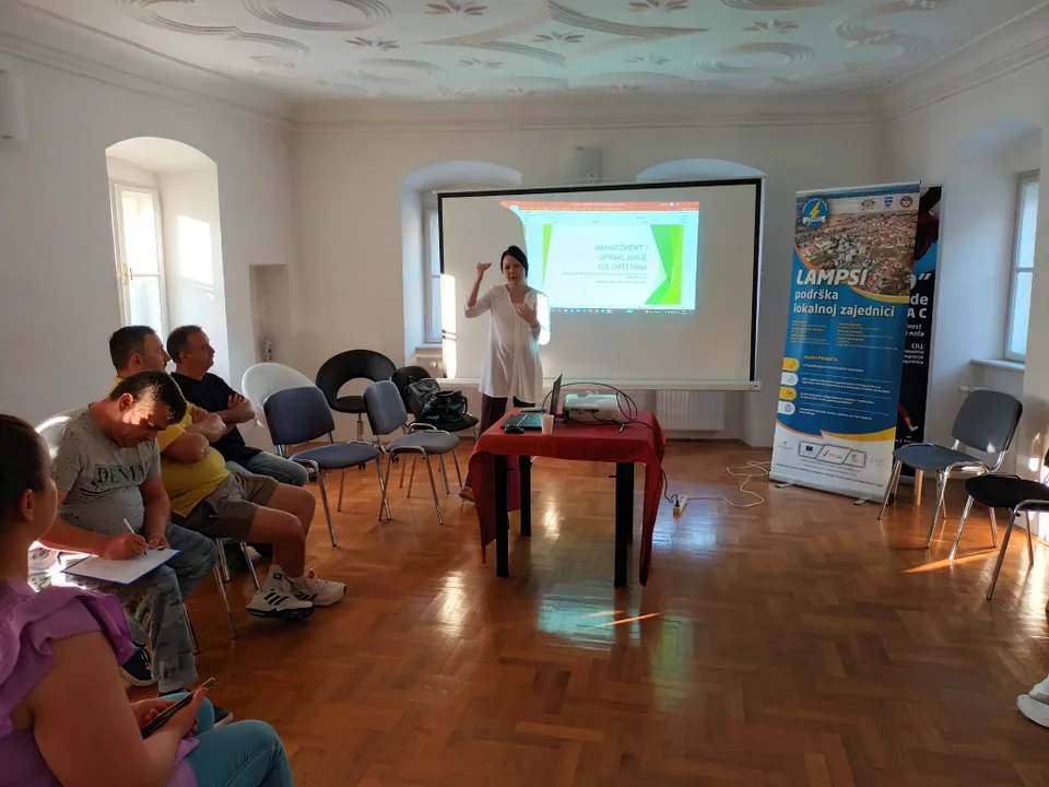 Fotografija uz članak „(PROMO) Projekt „LAMPSI - Podrška lokalnoj zajednici“ Uz radionicu volontiranja i termini psiholoških savjetovanja“