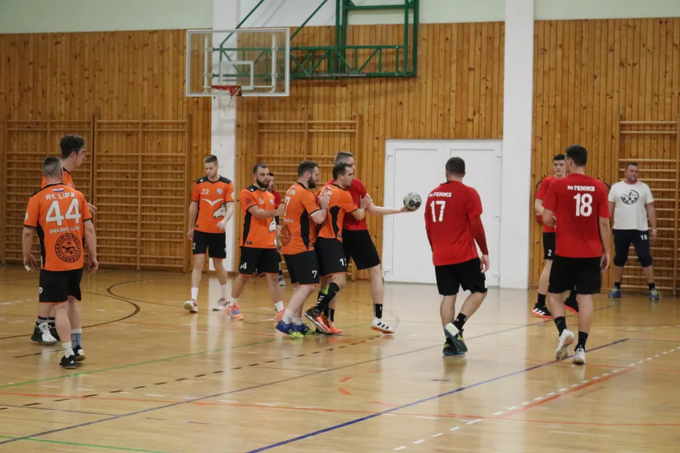 Fotografija uz članak „RUKOMET 2. HRL ISTOK: Gol Gambergera za pobjedu i izgledni ostanak u 2. HRL“
