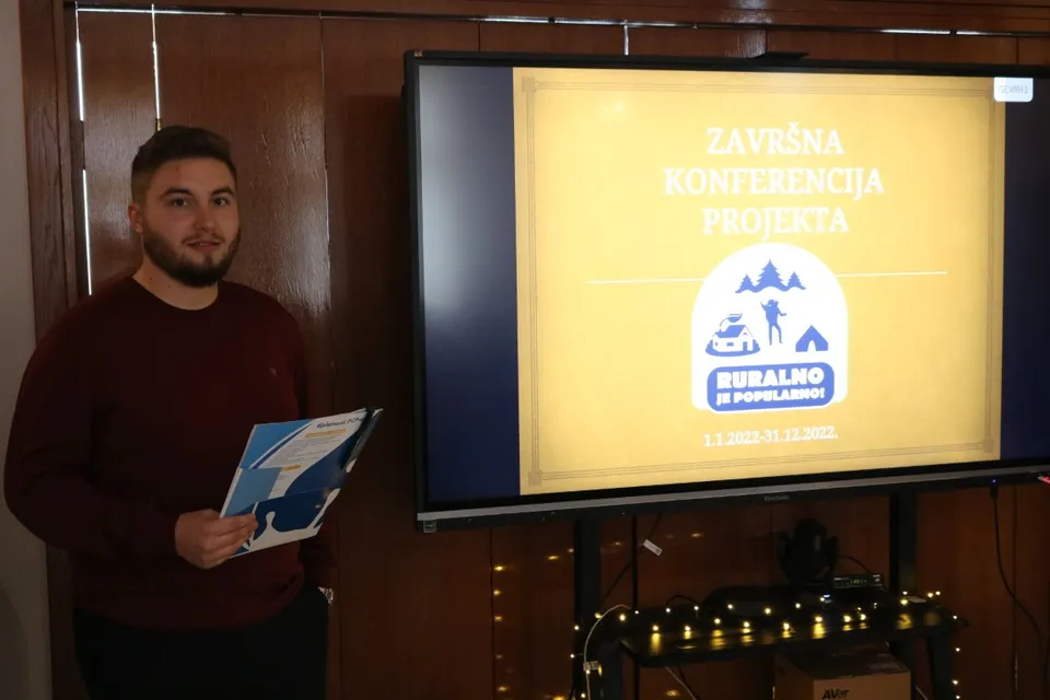 Fotografija uz članak „(PROMO) ZAVRŠNA KONFERENCIJA PROJEKTA “RURALNO JE POPULARNO“ Nastavak projekta iduće godine“