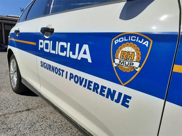 Fotografija uz članak „BURAN POLICIJSKI VIKEND Alkoholizirani vozači napunili pritvor“
