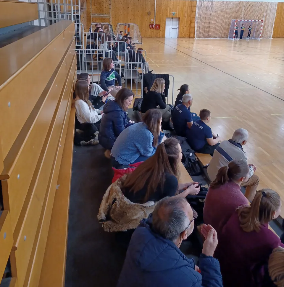 Fotografija uz članak „ODBOJKA/VOLLEY LIPA: U derbiju kola glatko savladale Vrbovec“