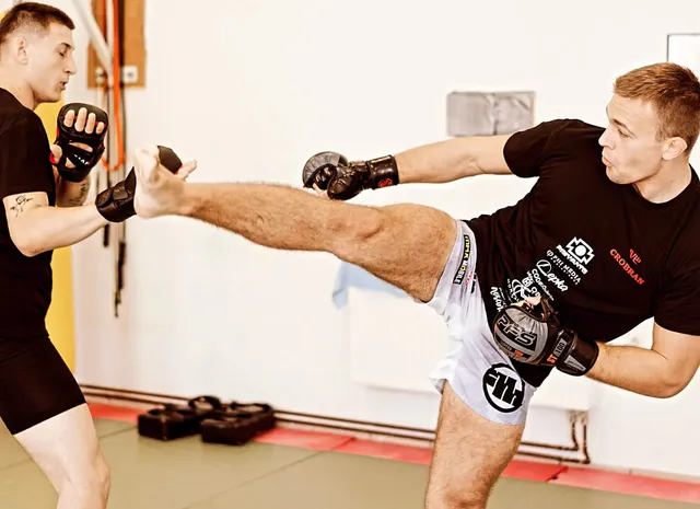 leon trening naslovna